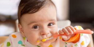 7 правила за хранителния режим на бебето